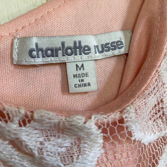 Pink & Lace dress - Picture 3 of 3